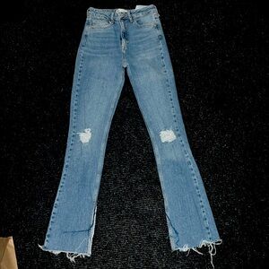 Spilt Hem Zara Jeans